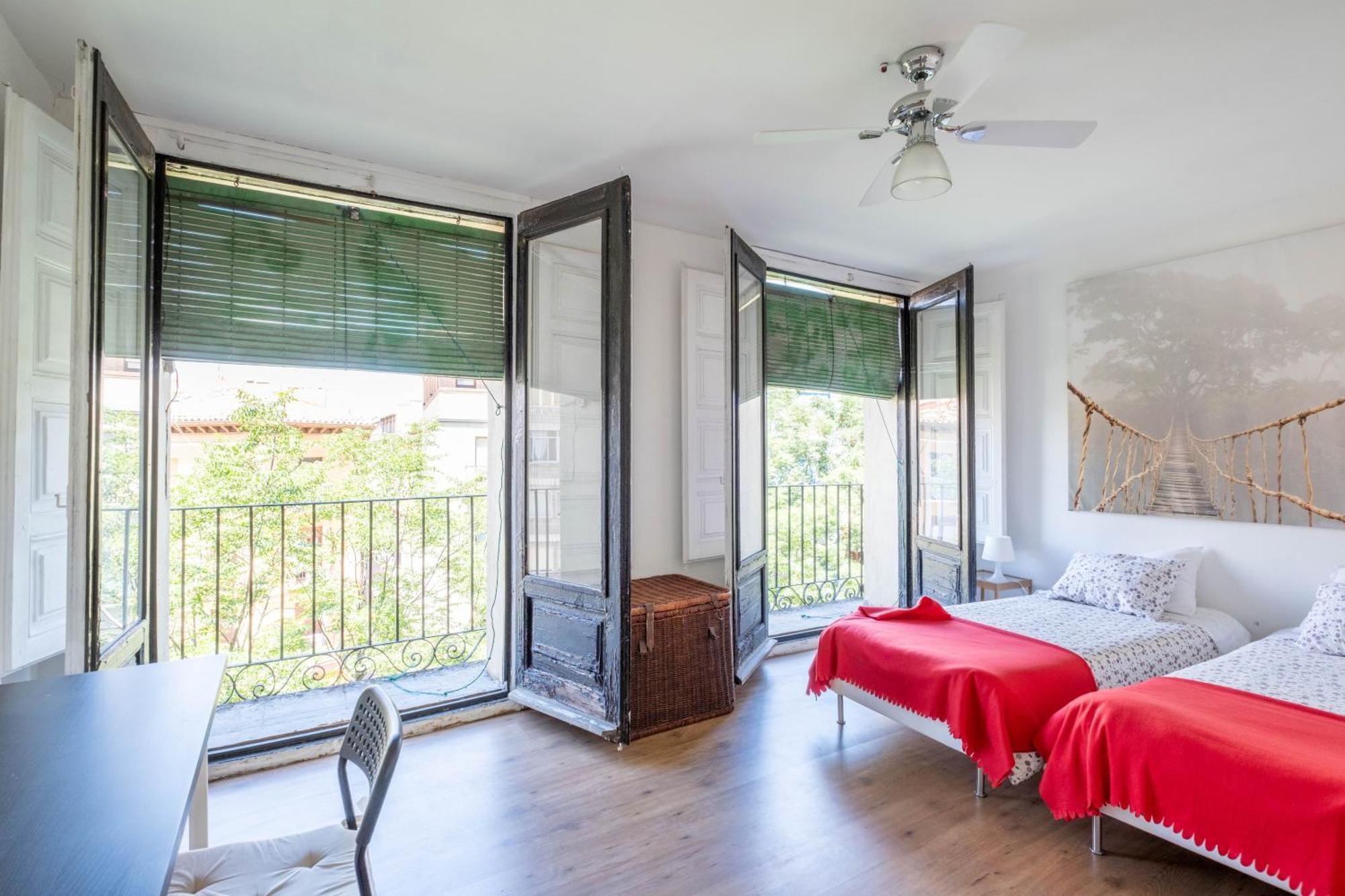 Apartamentos Coso Сарагоса Экстерьер фото